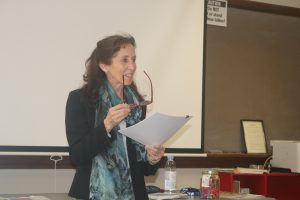 Carol Terracina teaches JMC 194.